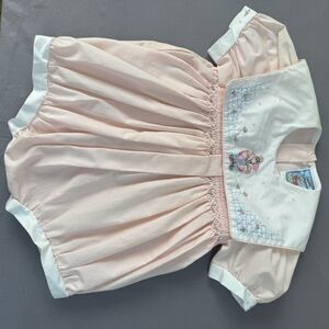 Vintage Daisy Kingdom Baby Girl Romper Bunny Embroidery Smocked Pink White 12M